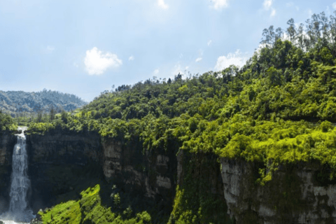 BOGOTÁ: CACHOEIRA LA CHORRERA