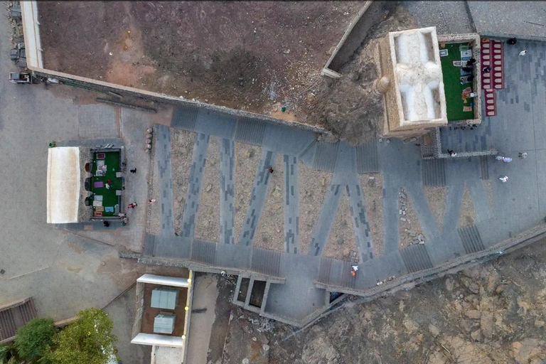 Jeddah: Makkah and Madinah Private Tour and Transfer