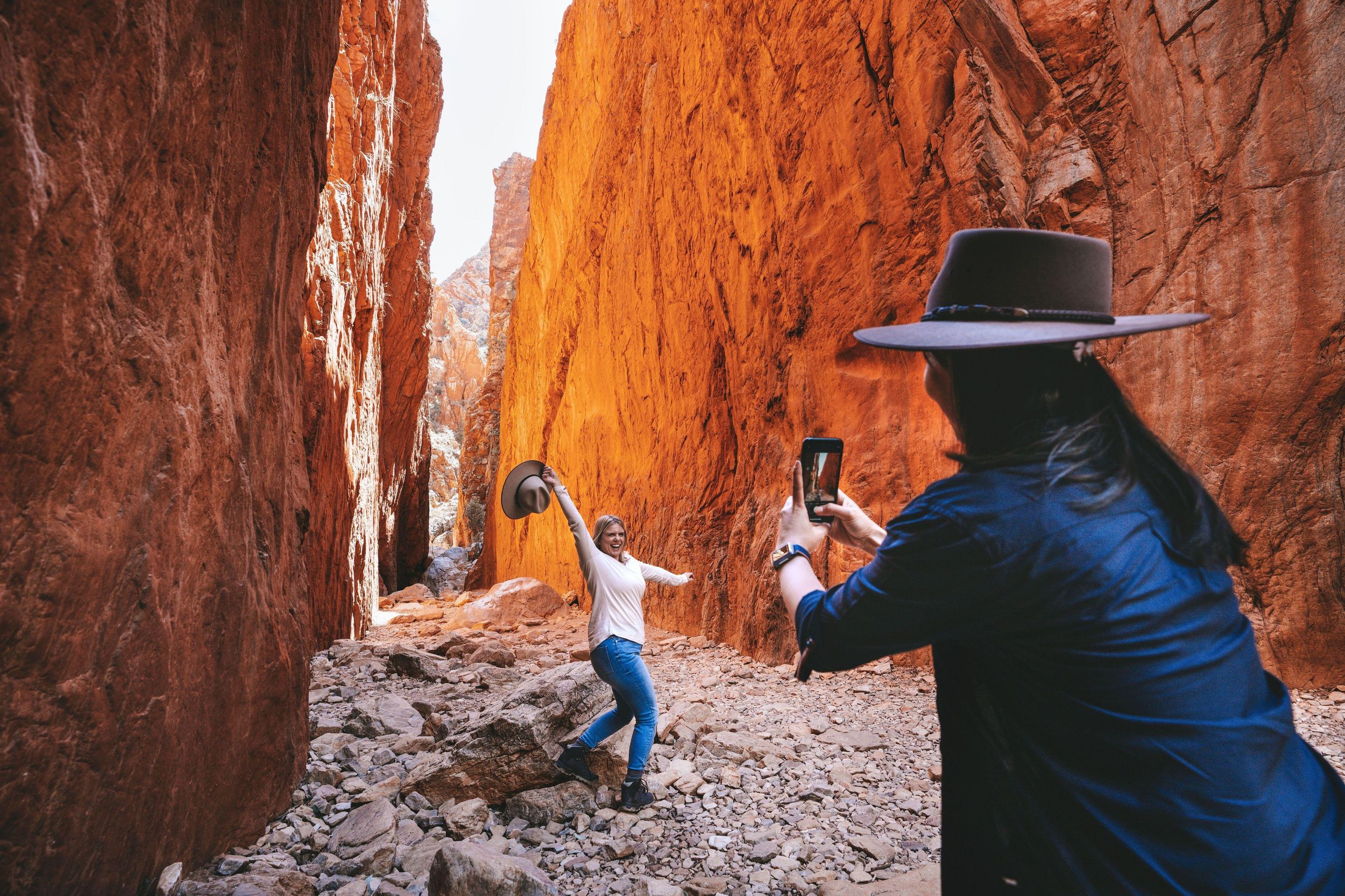 Ab Alice Springs: Halbtägige Tour durch die West MacDonnell Ranges