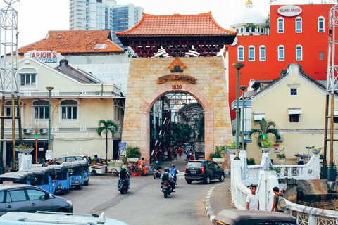 JAKARTA : MACH DEINE INDIVIDUELLE TOUR MIT AUTOFAHRER