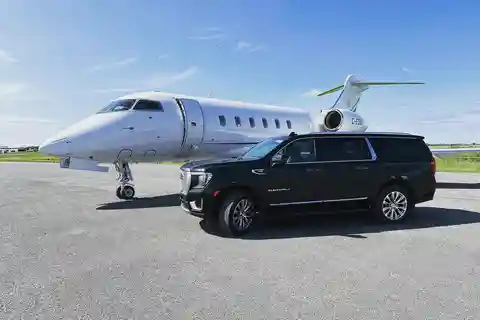 Toronto - Flughafentransfer / Transfer von Stadt zu Stadt