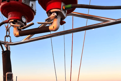 Marrakech: giro romantico in mongolfiera e colazione berbera