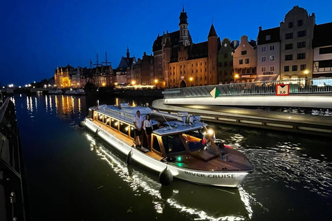 Gdańsk: River Cruise on Motlawa with Meal and Drink Romantic Cruise