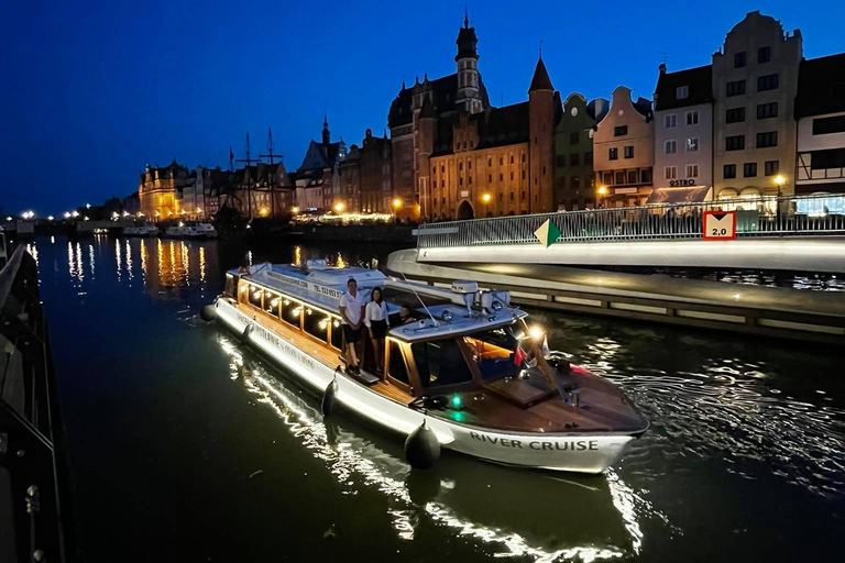 Gdańsk: River Cruise on Motlawa with Meal and Drink Romantic Cruise