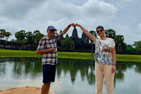 2-Day Phnom Penh to Siem Reap Tour with Angkor Wat Sunrise