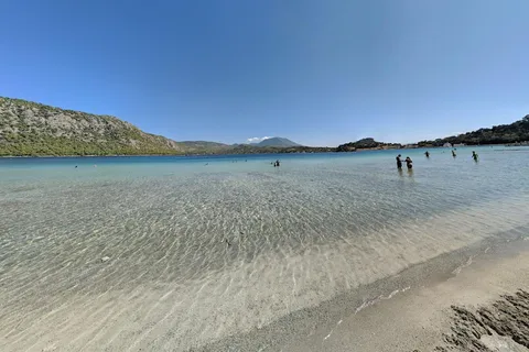 Tour in Heraion (Sanctuary of Hera) and Lake Vouliagmeni