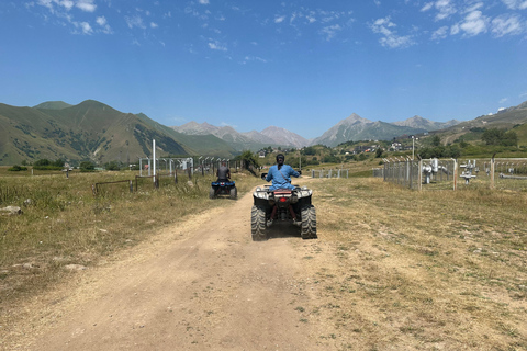 tour privado por las montañas del cáucaso