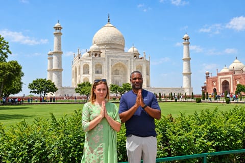 From Delhi: Private 2-Day Taj Mahal & Agra Overnight Tour