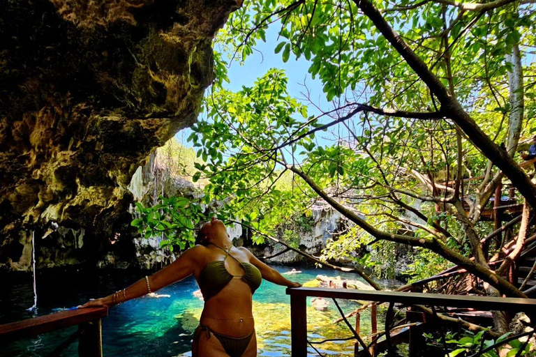 Zanzibar: jaskinia Maalum i pływanie z żółwiamiZanzibar: Wycieczka do jaskini Maalum i pływanie z żółwiami