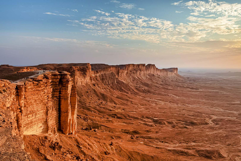 Visite privée du bout du monde avec dîner au départ de RiyadTour du bout du monde avec dîner au départ de Riyad