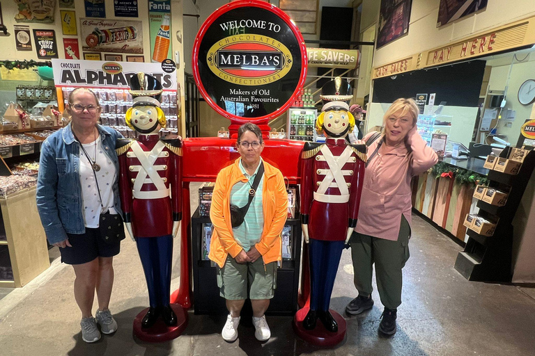 Charms of Hahndorf & Hills Full-Day Tour