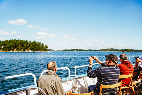 Stockholm: Sightseeingkryssning i Stockholms skärgård med guide1,5 timmars skärgårdskryssning