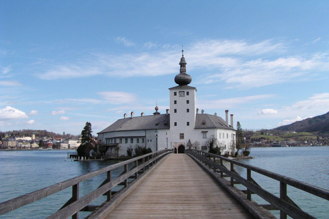 From Vienna: Melk Abbey, Gmunden, and Hallstatt Day Trip