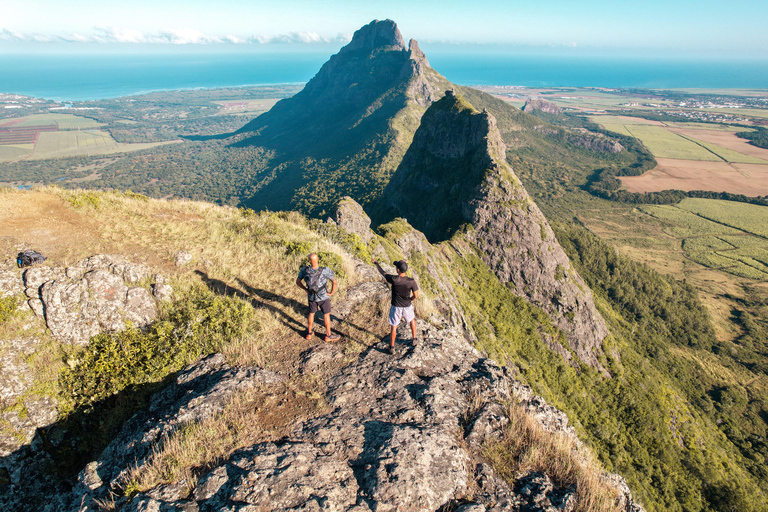 Mauritius: Wandelen en beklimmen van de berg Trois Mamelles