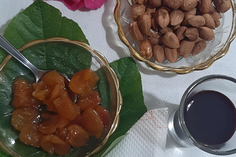 Berat: Raki 7 tastes & Meze Pairing Dinner with Sommelier Spanish speaking