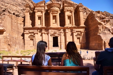 Ab Amman: Petra, Wadi Rum und Totes Meer - 2-TagestourPrivate Tour mit Classic-Zelt