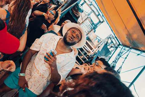 Île de Taboga : excursion d'une journée tout compris à bord d'un bateau pirate