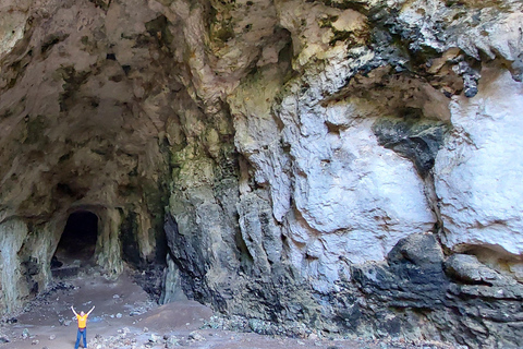 Ciutadella: 2-Day Coastal Hike Cala Galdana – Cova Coloms – Son Bou Ciutadella: 2-Day Coastal Hike Cala Galdana - Cova Coloms - Son Bou