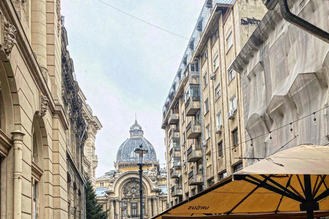 Bucharest Shared Walking Tour with Local Guide Bucarest imprescindible: tour a pie con guía local