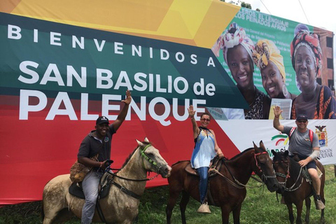 Palenque: Eco-Tour privato a cavallo con pranzo