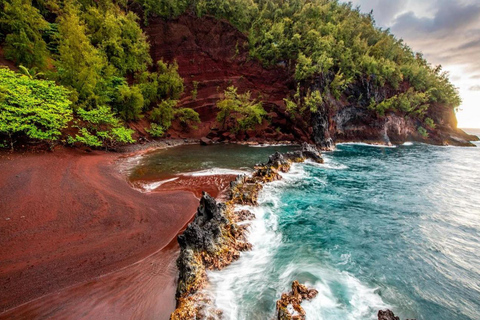 Maui: Full-Day Hana Tour with Snacks and Drinks