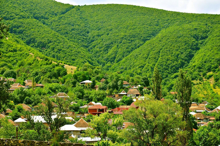 3-Day Azerbaijan Tour: Baku, Gobustan & Gabala