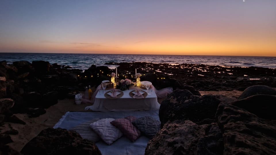 Experiencia de picnic de lujo frente al mar en Fuerteventura | GetYourGuide