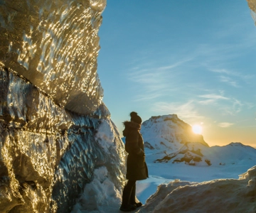 Reykjavik: South Coast and Katla Ice Cave Small Group Tour