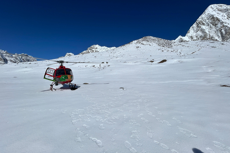 珠穆朗玛峰大本营和五峰岭直升机之旅预订