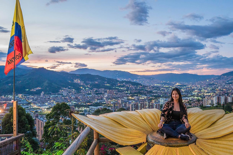 MEDELLÍN: PRIVÉTOUR CULINAIRE TOUR MET DE BESTE UITZICHTPUNTEN!