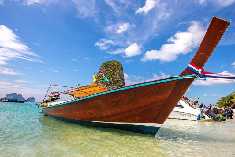 Excursion privée en bateau à longue queue dans les îles Racha au départ de Phuket6 heures (1-6 personnes)