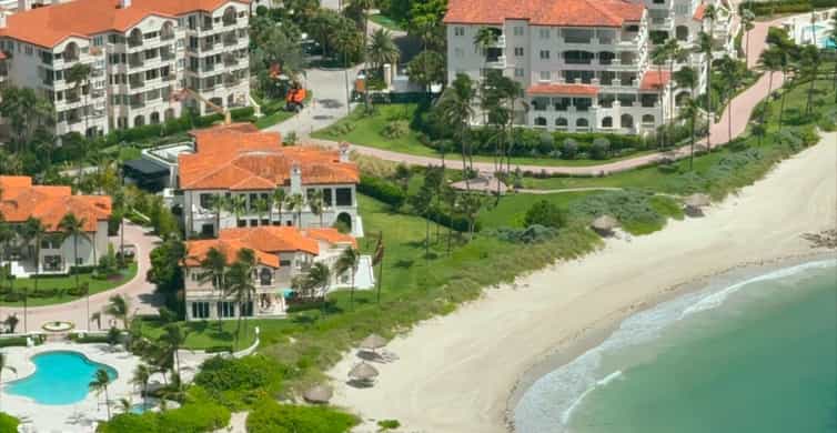 Miami Beach: South Beach Private Airplane Tour with Drinks photo 5