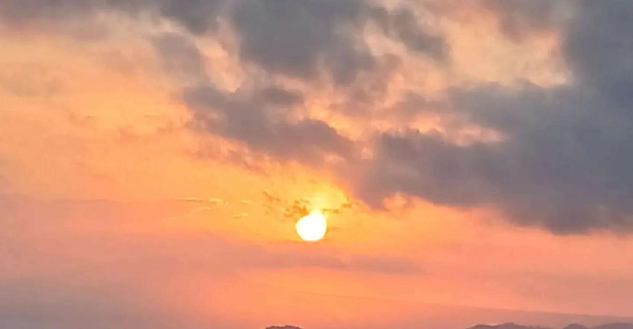 Yogyakarta: Borobudur Sunrise Climb & Prambanan with Ticket photo 6