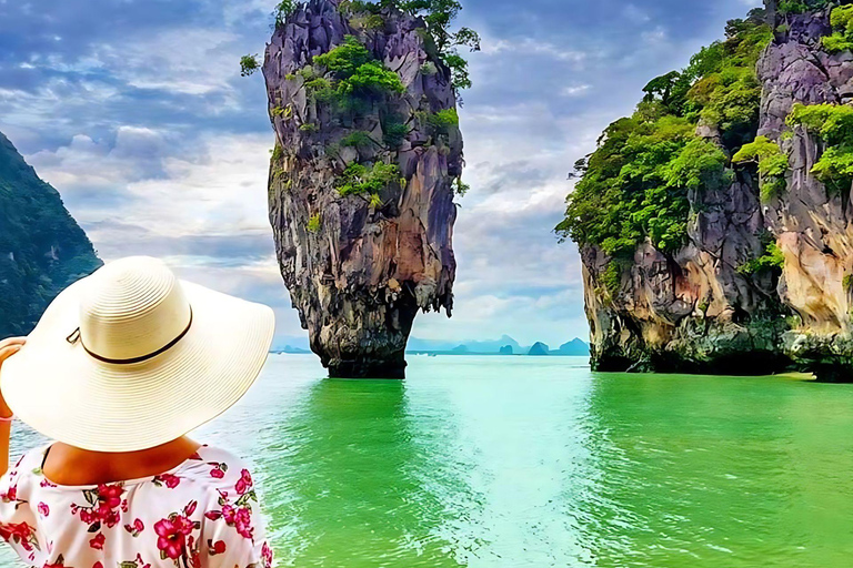 Phuket: James Bond Island Sea Canoeing by Speedboat+ 2 Meals