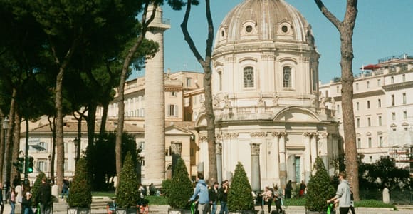 Rome: Squares and Fountains Walking Tour