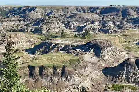 Canadian Badlands Private Tour