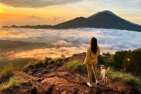 Bali: Caminhada ao nascer do sol no Monte Batur com fonte termal opcionalCaminhada no Monte Batur