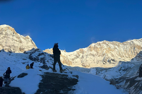 Trekking Rápido al Campo Base del Annapurna - 9 Días