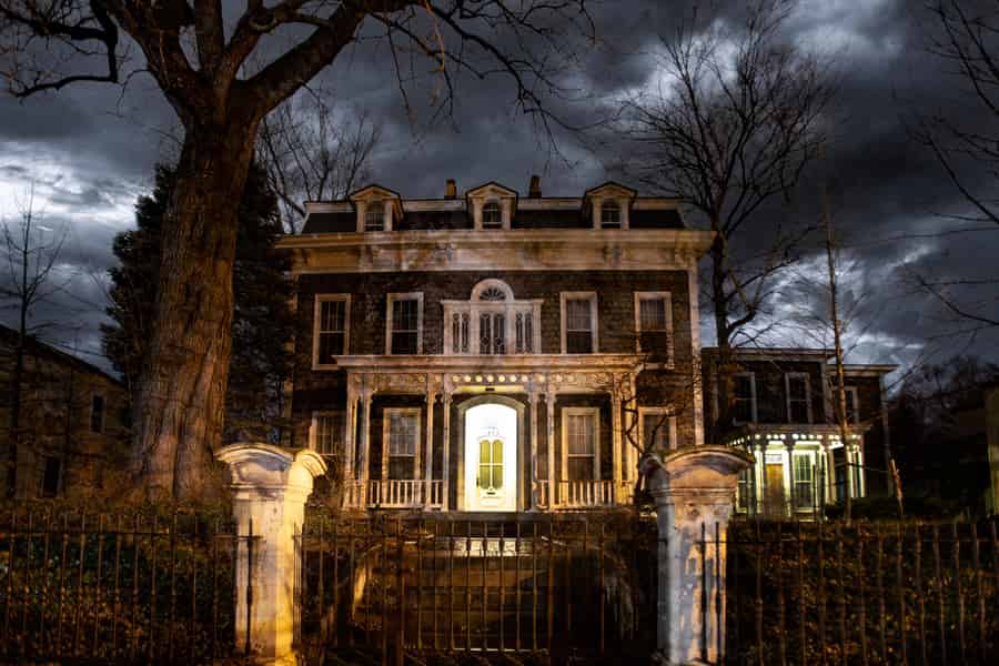 Spitze, Wahnsinn und Verlust: Geistertour in Louisville. Foto: GetYourGuide Spitze, Wahnsinn und Verlust: Geistertour in Louisville. Foto: GetYourGuide