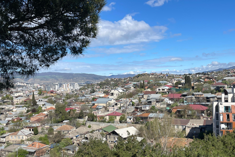 Tbilisi: Crime Stories & Hidden Tales Walking Tour