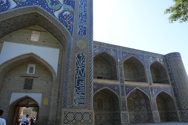 Dinner and Folklore Show at Divan Begi Madrasah in Bukhara