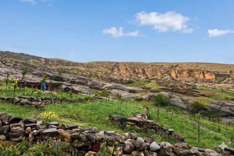 Tbilisi: 7-Day Tour To Georgia: Wine, Mountains & Canyons