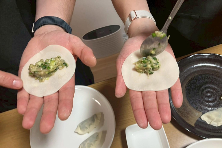 Osaka: Cooking Class Ramen & Gyoza Course in Nanba