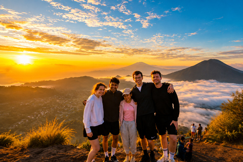 Kintamani: Private Mount Batur Sunrise Trek & Breakfast