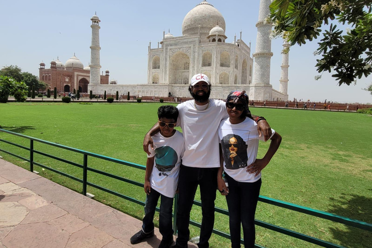 From Delhi: Agra Day Trip with Taj Mahal and Agra FortAC Car and Tour Guide Service Only