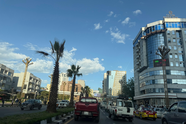 Addis Ababa: Guided Hop-On Hop-Off Tour with Guide
