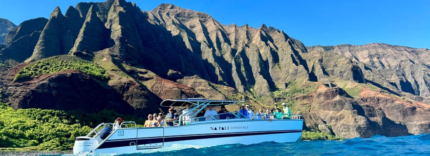 Kauai : Côte Na Pali - Excursion de luxe en catamaran à moteur