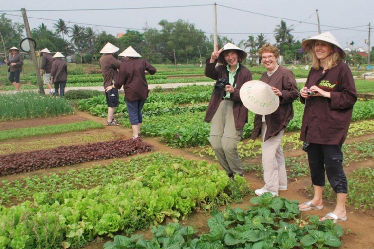 Hoi An: Tra Que Village Tour with Farming & Food