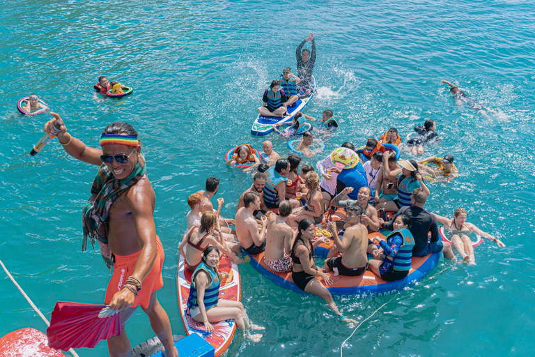 Nha Trang: Coral Reef Snorkeling and Floating Bar Party Join-in Tour & Mud Bath Experiences