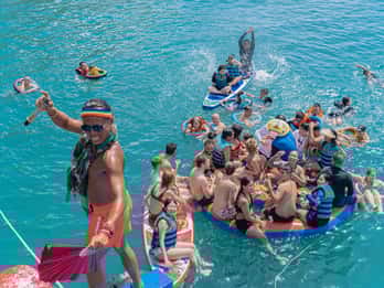 Nha Trang: Coral Reef Snorkeling and Floating Bar Party